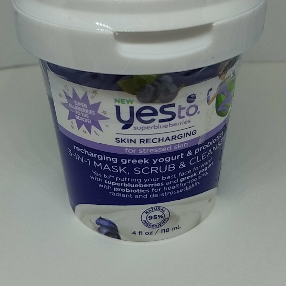 YES to superberries mask